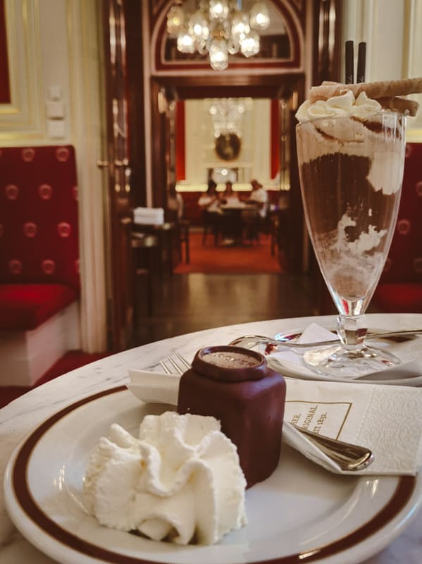 posti da visitare vienna torta sacher