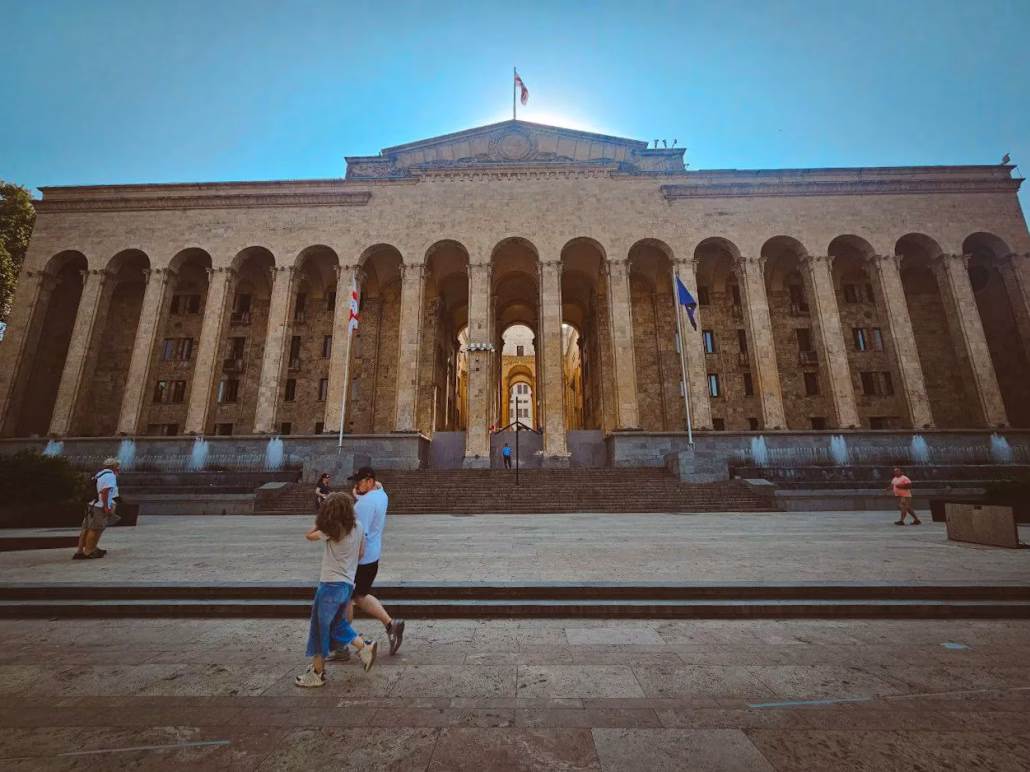 Parlamento della Georgia tiblisi cosa vedere